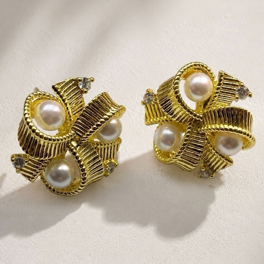 Ribbon Faux Pearl Stud Earrings in Gold Tone